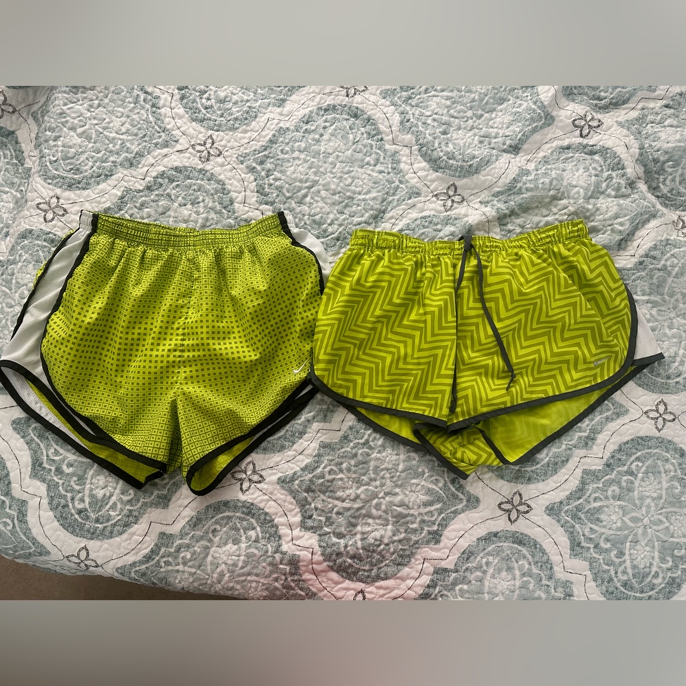 Bundle of bright Nike shorts!